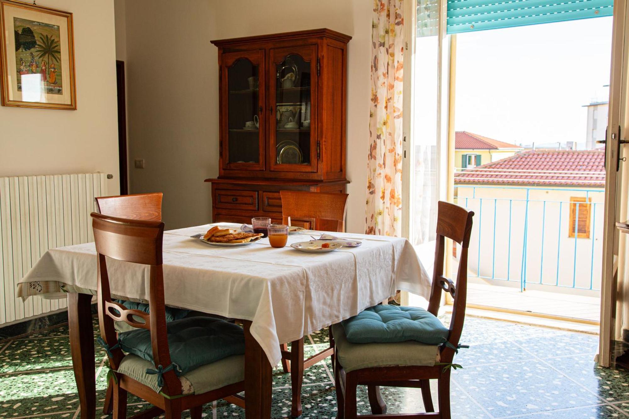 Appartamento Il Limone Zona Centrale Vista Mare 圣温琴佐 外观 照片